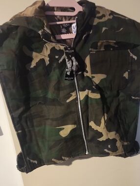Helium Camo Zip-Up Vest - Green Camo